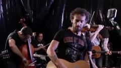 <美国末日> 广告曲MV