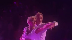 Kellie Pickler - Viennese Waltz