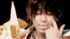 日韩音乐疯 Cut 12/08/16