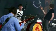 Kaiser Chiefs - I Predict A Riot