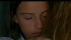 电影<复制闪灵娇妻>片中配乐e