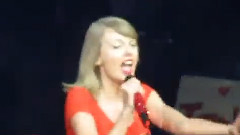 Taylor Swift - 22