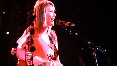 Taylor Swift - You Belong With Me