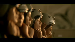 致默默奉献的英雄