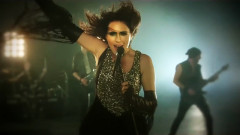 Within Temptation,Howard Jones - Dangerous