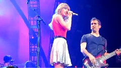 Taylor Swift - Stay Stay Stay