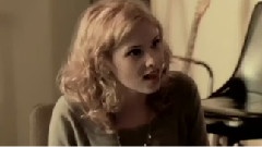 Claudia Lee - This Christmas