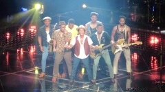 Bruno Mars - Treasure