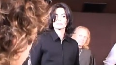 Michael Jackson - 2005年MJ与Geraldo Rivera在录音室