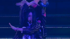 制服レジスタンス