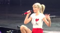 Taylor Swift - 22 (Live in Los Angeles)