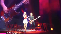 Taylor Swift - Stay Stay Stay & Ho Hey