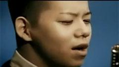 おやすみのキスを