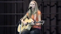 Taylor Swift - 星路成长历程