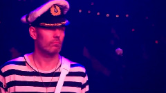 Gorillaz - White Flag