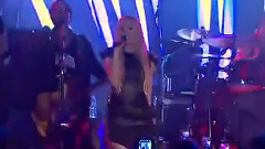 Avril Lavigne - Here Is To Never Growing Up