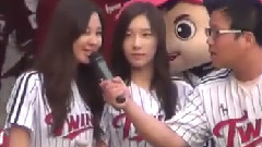 职业棒球赛开球