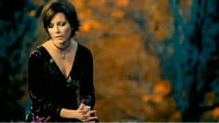 Martina McBride - Concrete Angels