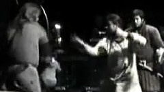 Amon Amarth - Valhall Awaits Me