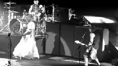 McFly - Crashed The Wedding