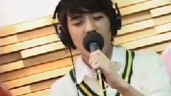 只会流泪的傻瓜