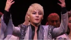 伊莉莎白首演谢幕