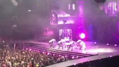 Fashion Of His Love & Just Dance