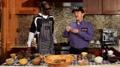 Snoop Doggy Dogg - Cooking With Snoop