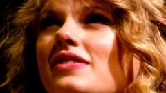 Taylor Swift - 全场欢呼引得Taylor激动哭泣