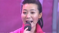 采蘑菇的小姑娘