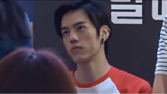 专辑发售纪念粉丝见面会