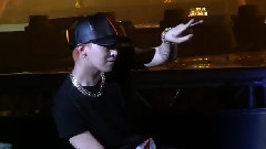 G-Dragon(BigBang) - Hands Up