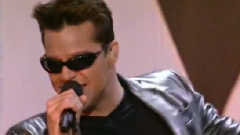 Ricky Martin - Livin' La Vida Loca