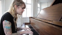 Coeur de Pirate - Place De La Republique