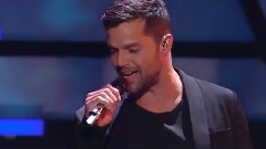 Ricky Martin - Frio & Mas