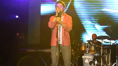 Everybody Wants To Rule The World