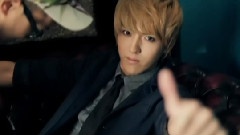 Play With Style Kris