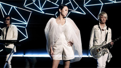 飞儿乐团 - Light Up The Way