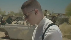 Hurts - Somebody To Die For