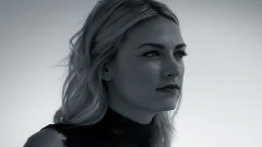 Chelsea Lankes - Ghost