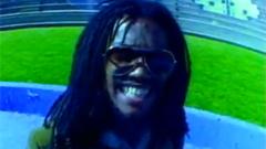 Black Eyed Peas - Head Bobs