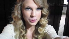 Taylor Swift - A Hug From Taylor Swift