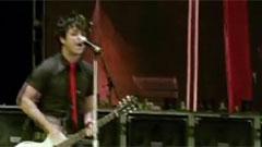 Green Day - American Idiot Bullet In A Bible Live