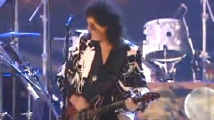 Queen - We Will Rock You