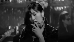 Shot In The Dark (大島優子&渡辺麻友)