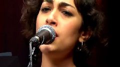 Kitty,Daisy & Lewis - Going Up The Country