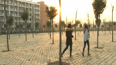 牛奶咖啡 - 明天你好