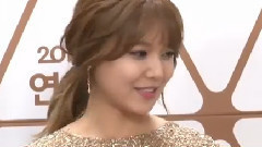 SSTV演艺大赏红地毯 崔秀英Cut