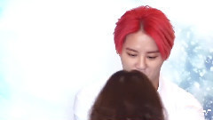 金俊秀Toscana酒店见面会 递送咖啡