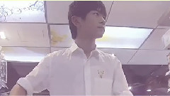 TFBOYS,易烊千玺 - 是不是爱情(红尘)